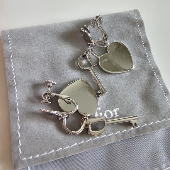 Christian Dior by John Galliano heart-key padlock crystal earrings ear clips - Picture 10 of 11